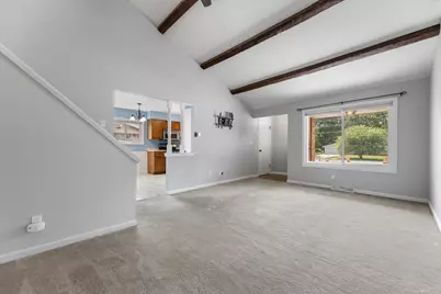 2652 N 124th St #2654, Wauwatosa, WI 53226 - Photo 4