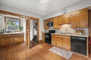 1814 E Kenwood Blvd, Milwaukee, WI 53211 - Photo 14