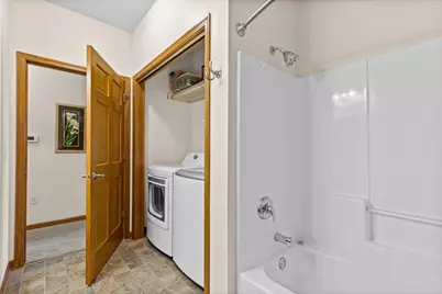 230  Hilldale Dr #1311, Hartford, WI 53027 - Photo 22