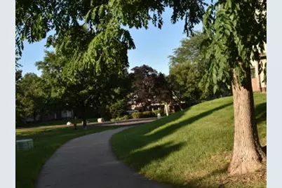 1651 W Edgerton Ave #B, Milwaukee, WI 53221 - Photo 24