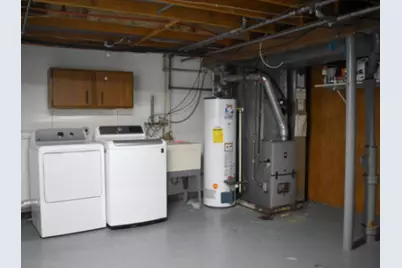 1651 W Edgerton Ave #B, Milwaukee, WI 53221 - Photo 12