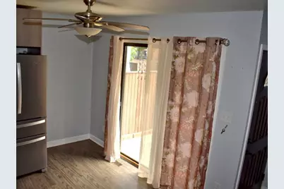 1651 W Edgerton Ave #B, Milwaukee, WI 53221 - Photo 4