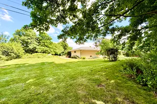 875 Anthony Ln, Brookfield, WI 53045 - Photo 20