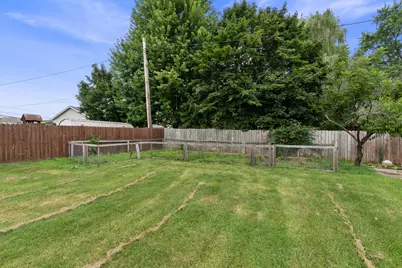 W154N6431  Marvel Dr, Menomonee Falls, WI 53051 - Photo 30