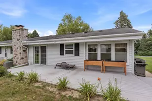 W154N6431 Marvel Dr, Menomonee Falls, WI 53051 - Photo 28