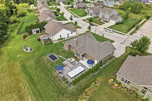 335 Deer Meadow Dr, Fredonia, WI 53021 - Photo 2