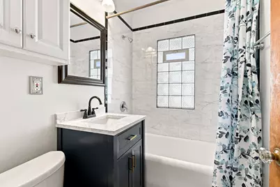 2551 N 66th St, Wauwatosa, WI 53213 - Photo 22