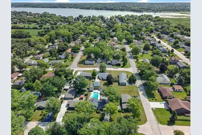 2910  Hickory Ln, Twin Lakes, WI 53181 - Photo 6