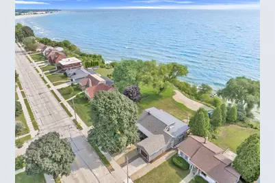 2503  Lakeshore Dr, Sheboygan, WI 53081 - Photo 38