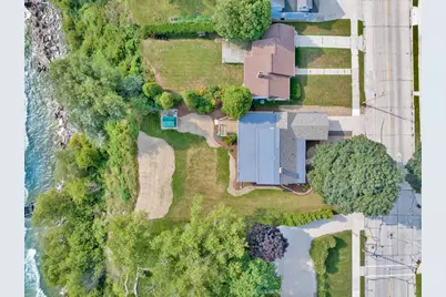 2503  Lakeshore Dr, Sheboygan, WI 53081 - Photo 34