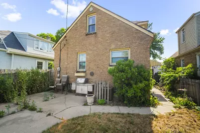 3373 S 19th St, Milwaukee, WI 53215 - Photo 20
