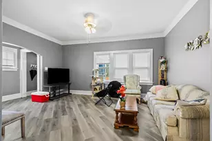 1131 S 17th St, Milwaukee, WI 53204 - Photo 8