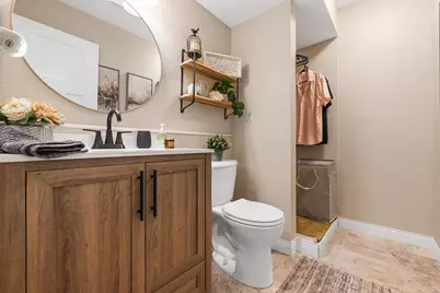 125 N University Dr #104, West Bend, WI 53095 - Photo 16