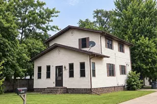 1718 Hagar St, La Crosse, WI 54603 - Photo 1