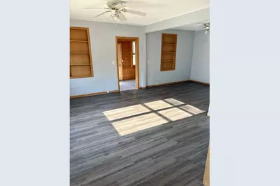 1718  Hagar St, La Crosse, WI 54603 - Photo 10