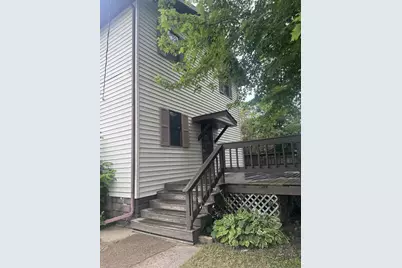 1718  Hagar St, La Crosse, WI 54603 - Photo 2