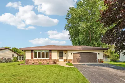 4120 S Regal Dr, New Berlin, WI 53151 - Photo 4