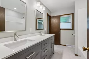 4120 S Regal Dr, New Berlin, WI 53151 - Photo 30