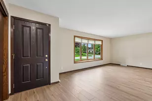 4120 S Regal Dr, New Berlin, WI 53151 - Photo 6