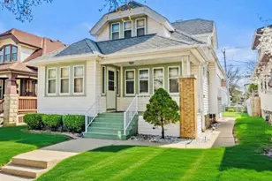 3306 S 15th Pl, Milwaukee, WI 53215 - Photo 1
