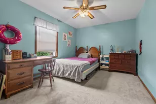 S89W23060 King Pkwy, Big Bend, WI 53103 - Photo 20