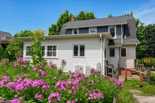 306 Park Ave, Pewaukee, WI 53072 - Photo 22