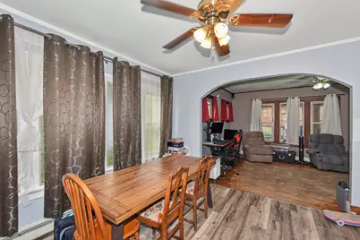 211 N 10th St, Watertown, WI 53094 - Photo 8