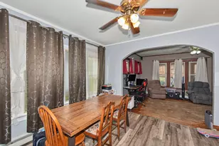 211 N 10th St, Watertown, WI 53094 - Photo 8