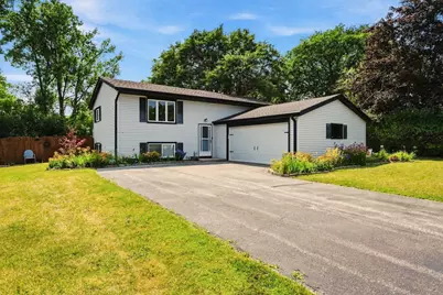 4819  Flambeau Dr, Racine, WI 53406 - Photo 44