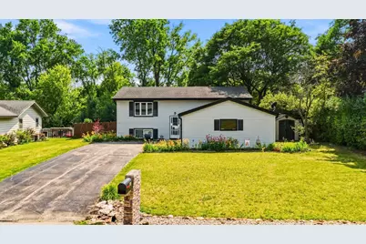 4819  Flambeau Dr, Racine, WI 53406 - Photo 38