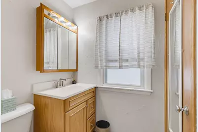 1940 S 33rd St, Milwaukee, WI 53215 - Photo 14