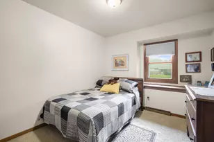 5553 S Swift Ave, Cudahy, WI 53110 - Photo 14