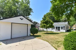 4402 S Lenox St, Milwaukee, WI 53207 - Photo 30