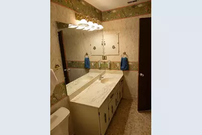 8933 N 70th St #8933, Milwaukee, WI 53223 - Photo 14