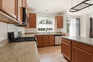10901 67th St, Kenosha, WI 53142 - Photo 6