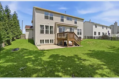 10901  67th St, Kenosha, WI 53142 - Photo 4