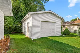 309 Braatz Dr, Kewaskum, WI 53040 - Photo 42