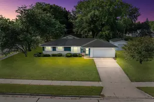 309 Braatz Dr, Kewaskum, WI 53040 - Photo 2