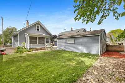 1017 N Chicago Ave, South Milwaukee, WI 53172 - Photo 6