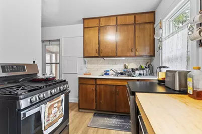 1017 N Chicago Ave, South Milwaukee, WI 53172 - Photo 16