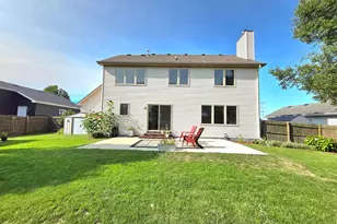 8401 Kingsway Ln, Sturtevant, WI 53177 - Photo 64