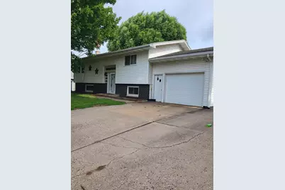 425  Church St, Holmen, WI 54636 - Photo 1