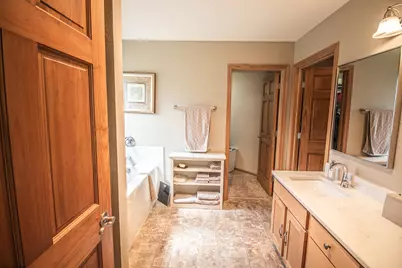 W200N16856  Park Ct #4, Jackson, WI 53037 - Photo 46
