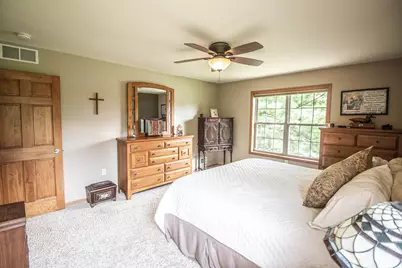 W200N16856  Park Ct #4, Jackson, WI 53037 - Photo 18