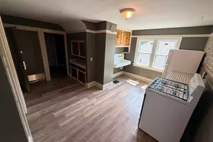 222 N 73rd St, Milwaukee, WI 53213 - Photo 12