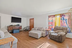 7954 40th Ave, Kenosha, WI 53142 - Photo 6
