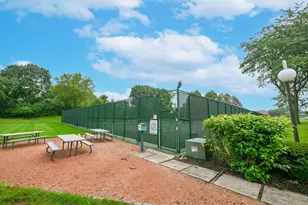 156 Lakefield Ct, Racine, WI 53402 - Photo 44