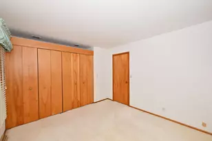156 Lakefield Ct, Racine, WI 53402 - Photo 20