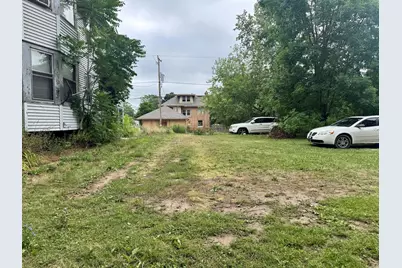 2356 N 44th St, Milwaukee, WI 53210 - Photo 2