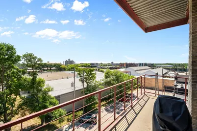 215 W Maple St #311, Milwaukee, WI 53204 - Photo 14